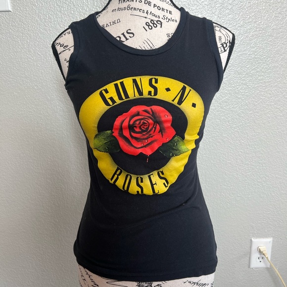 Tops - Women’s Guns N Roses Top
